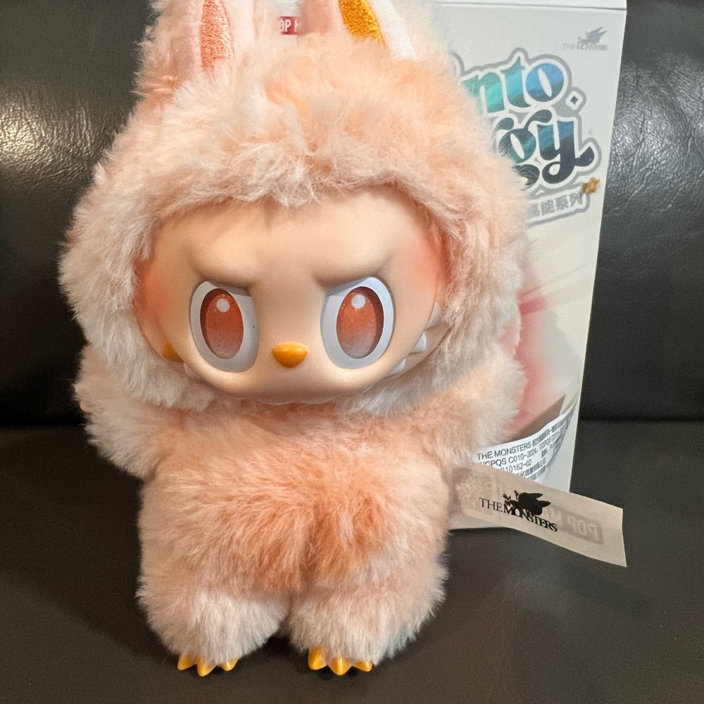 LABUBU - HAPPINESS: Big into Energy Collection- Colorful Rainbow